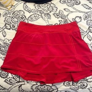 Lululemon pace rival Long, size 10, gorgeous red!